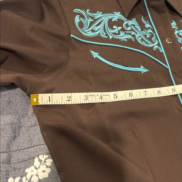 Roper Dark Brown Shirt with Blue Embroidery - Picture 10 of 10